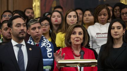 La speaker de la Chambre des représentants, Nancy Pelosi, lors d'une conférence de presse au Capitole (Washington, Etats-Unis), le 12 novembre 2019.&nbsp; (STEFANI REYNOLDS / CNP / AFP)