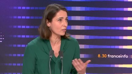 Sophie Binet, secrétaire générale de la CGT, était lundi 11 décembre l’invitée du "8h30 franceinfo". (FRANCEINFO / RADIO FRANCE)