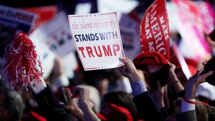 Des supporters de Donald Trump réunis à New York, le 8 novembre 2016. (SPENCER PLATT / GETTY IMAGES NORTH AMERICA / AFP)