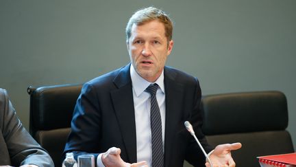 Paul Magnette, le président-ministre wallon, lors d'une réunion autour du CETA, au parlement à Namur en Belgique, le 21 octobre 2016. (BRUNO FAHY / BELGA MAG)