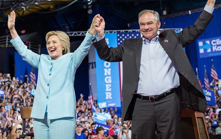 Hillary Clinton avec Tim Kaine (Capture écran du site de campagne de Clnton)