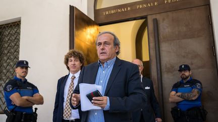 Michel Platini lors du verdict du Tribunal fédéral pénal, à Bellinzone, le 8 juillet 2022.&nbsp; (FABRICE COFFRINI / AFP)