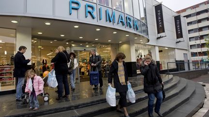 Primark est d&eacute;j&agrave; implant&eacute; dans sept pays d'Europe, comme ici &agrave; Rotterdam&nbsp;(Pays-Bas). (ED OUDENAARDEN / ANP / AFP)