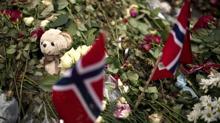 Hommage aux victimes de Breivik, le 12 ao&ucirc;t 2011 &agrave; Oslo. (ODD ANDERSEN / AFP)