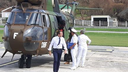 Le président Emmanuel Macron lors de son arrivée à Saint-Barthélémy, le 13 septembre 2017. (JEROME JADOT / RADIO FRANCE)