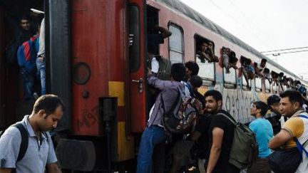 Le train est gratuit pour les migrants syriens traversant la Macédoine. (Dimitar Dilkoff)