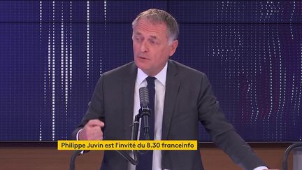 Philippe Juvin, candidat à l'élection présidentielle, maire LR de La Garenne-Colombes&nbsp;et&nbsp;chef des urgences de l’hôpital Pompidou, invité de franceinfo.&nbsp; (FRANCEINFO / RADIOFRANCE)