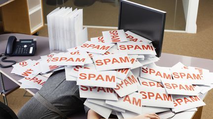 Se laisser submerger par les e-mails peut &ecirc;tre dangereux pour la sant&eacute; mentale. (TIM ROBERTS / GETTY IMAGES)