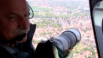 Yann Arthus Bertrand va réaliser un film sur Metz vue d'en haut, visible dès le 5 juin au Centre Pompidou Metz
 (France 3 Culturebox)