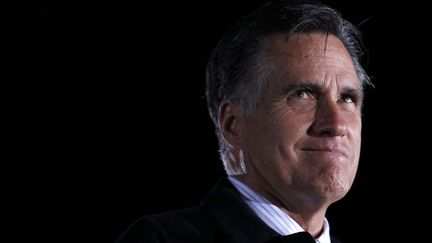 J-20 #TEAMROMNEY Le candidat r&eacute;publicain Mitt Romney en meeting &agrave; Leesburg (Virginie), le 17 octobre 2012. (JIM YOUNG / REUTERS)