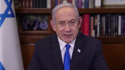 Le procureur de la Cour pénale internationale a demandé, lundi 20 mai, plusieurs mandats d'arrêt pour crimes de guerre et crimes contre l’humanité. Le Premier ministre israélien Benjamin Netanyahou, son ministre de la Défense et plusieurs dirigeants du Hamas sont visés. (franceinfo)