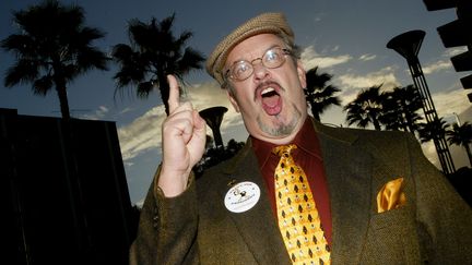 Joe Alaskey, la voix de Daffy Duck et Bugs Bunny, le 20 octobre 2004, à Los Angeles (Californie). (MARK MAINZ / GETTY IMAGES NORTH AMERICA / AFP)