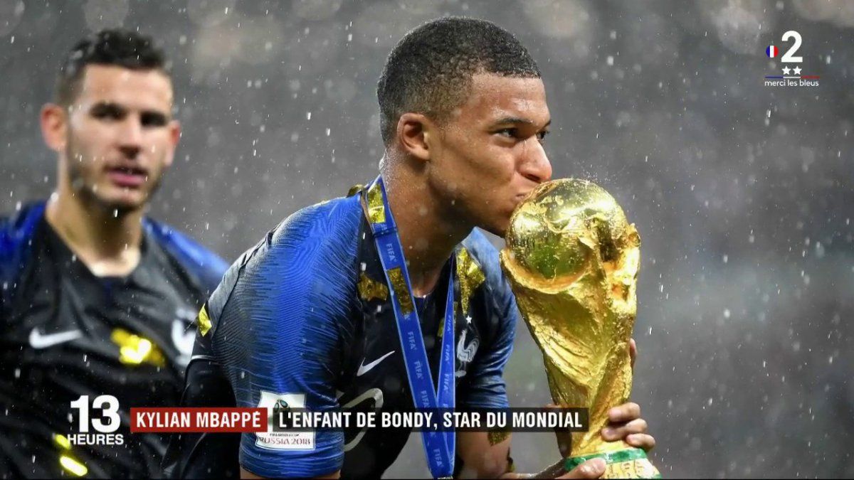 Kylian Mbappé accueilli en héros à Bondy où il a reçu un étonnant