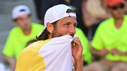 Lucas Pouille a été battu par Cameron Norrie lors du deuxième tour de Roland-Garros, le 31 mai 2023. (EMMANUEL DUNAND / AFP)