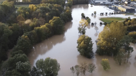 Intempéries : la Seine-et-Marne sous l'eau après la crue du Grand Morin (France 2)