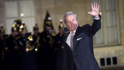 Alain Delon à l&#039;Elysée le 6 janvier 2012
 (Lionel Bonaventure / AFP)