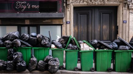 En 2003 et 2010 les éboueurs avaient aussi fait grève pour contester la réforme des retraites. (GAUTHIER BEDRIGNANS / HANS LUCAS)