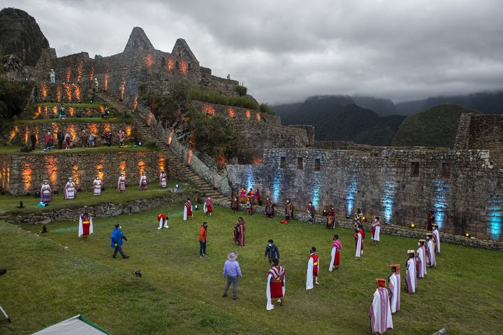 Cérémonie pour la réouverture aux touristes du site du Machu Picchu au Pérou, fermé pendant 8 mois pour cause de Covid-19 (ERNESTO BENAVIDES / AFP)