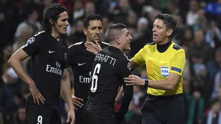 L'arbitre de Real Madrid - PSG (CHRISTOPHE SIMON / AFP)