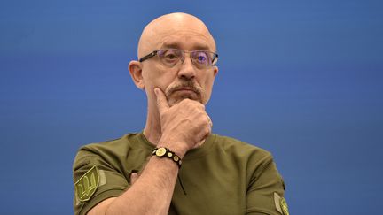 Le ministre de la Défense ukrainien, Oleksiï Reznikov, le 3 septembre 2023 à Kiev. (SERGEI CHUZAVKOV / AFP)