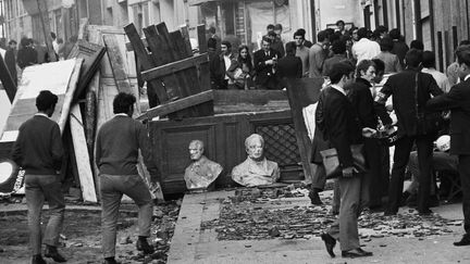 La dernière barricade de Mai 68 rue des Saint-Pères à Paris 
 (SIPAHIOGLU/SIPA)