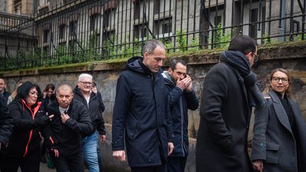 Raphaël Glucksmann, tête de liste européenne PS-Place publique, après son éviction de la manifestation du 1er mai à Saint-Etienne.  (VÉRO MARTIN / HANS LUCAS / AFP)