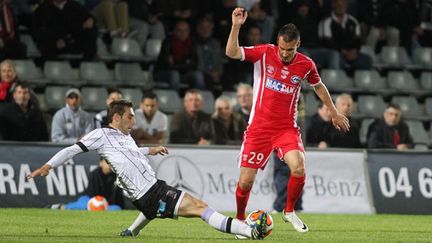 &nbsp; (Un joueur d'Istres aurait été approché avant l'affiche contre Nîmes, jouée ici le 18 avril au stade des Costières © MaxPPP)