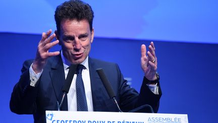 Le président nouvellement élu du Medef, Geoffroy Roux de Bezieux, prend la parole lors d'une assemblée générale du Medef le 3 juillet 2018 à Paris.

 (ERIC PIERMONT / AFP)