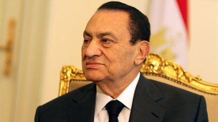 Le président égyptien Hosni Moubarak assiste à une réunion au Caire, le 8 février 2011. (AFP - Khaled Desouki)