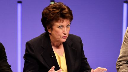 L'ancienne ministre de la Culture, Roselyne Bachelot, prononçant un discours lors d'une veillée de paix pour l'Ukraine au Palais de Chaillot à Paris le 4 mars 2022. (SAMEER AL-DOUMY / AFP)