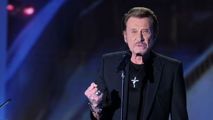 Johnny Hallyday lors de l'enregistrement de l'émission "Vivement dimanche", pour France 2 (19 novembre 2014)
 (PJB / Sipa)