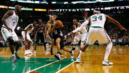 Tony Parker (JARED WICKERHAM / GETTY IMAGES NORTH AMERICA)