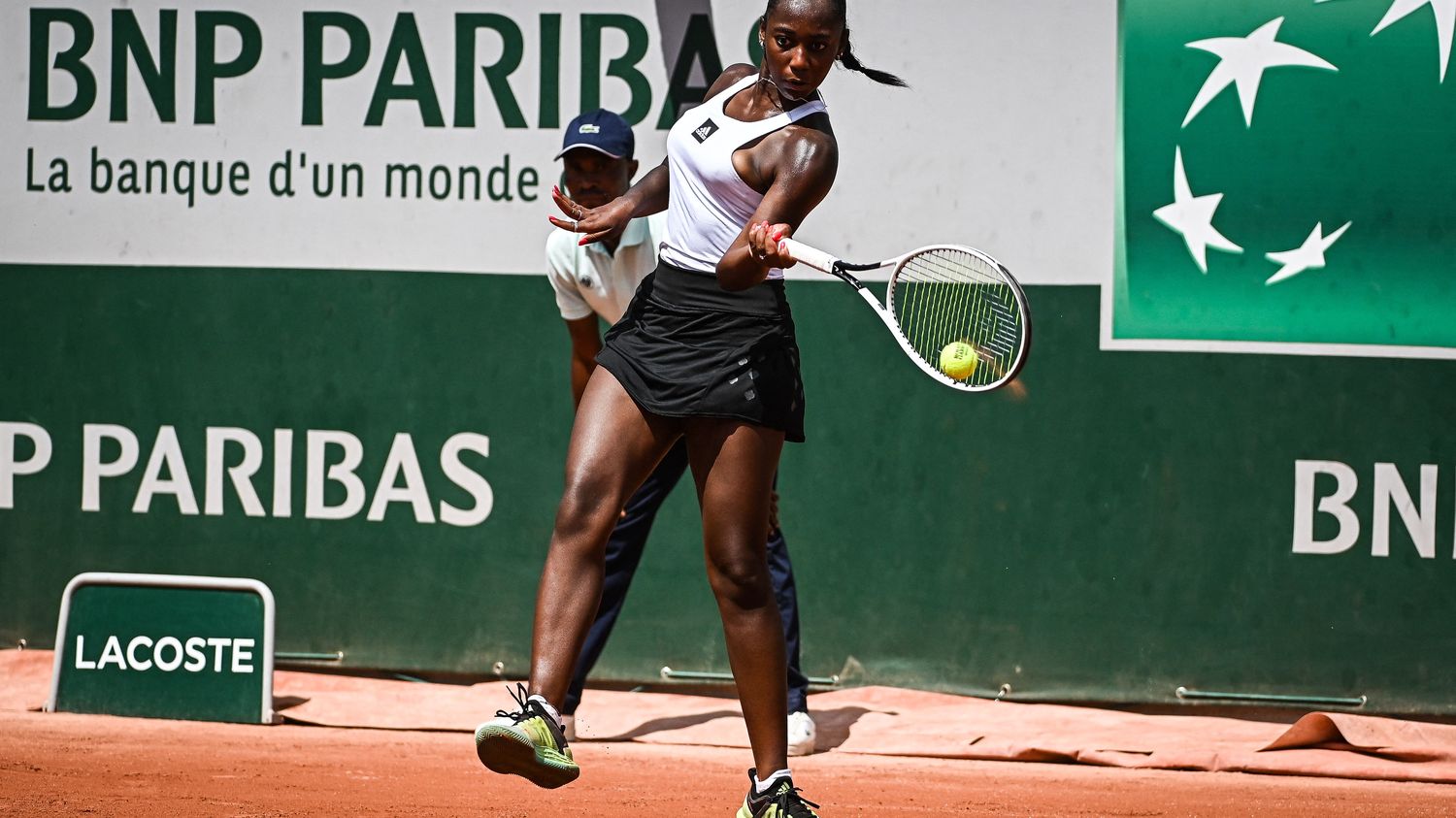 VIDEO. Roland-Garros 2022 : pas d'exploit pour Babel, éliminée aux