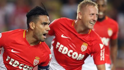 Un doublé pour Falcao et un but pour Kamil Glik dans la victoire de Monaco face à Marseille. (VALERY HACHE / AFP)