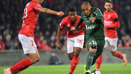 Kazhri et Saint-Etienne concèdent le nul à Nîmes (PASCAL GUYOT / AFP)