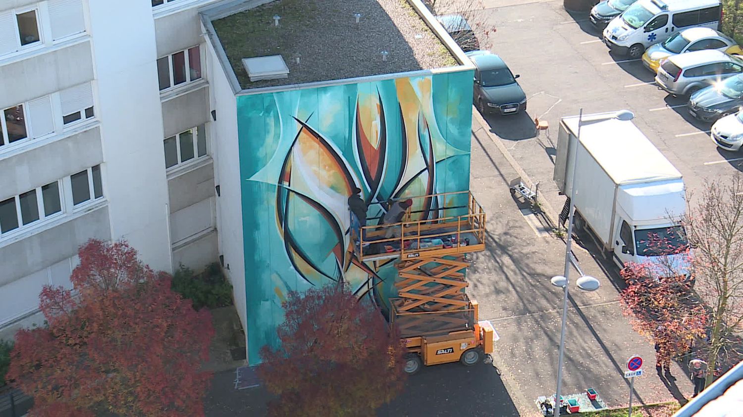 street art comes to Vandeuvre-lès-Nancy thanks to the urban tree of Romain Froquet