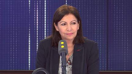 Anne Hidalgo, maire de Paris et candidate à sa réélection, sur franceinfo jeudi 5 mars 2020. (FRANCEINFO / RADIOFRANCE)