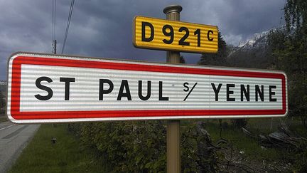 Saint-Paul-sur-Yenne village entrance sign (CHENOUILLE / WIKIMEDIA COMMONS)