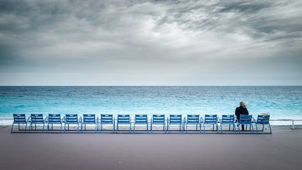 La Promenade des Anglais vide, le 19 mars 2021, à Nice (Alpes-Maritimes). (ARIE BOTBOL / HANS LUCAS)