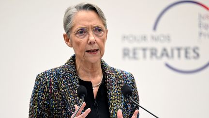 La première ministre Elisabeth Borne a présenté sa réforme des retraites mardi 10 janvier. (BERTRAND GUAY / POOL / AFP POOL)