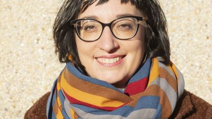 Portrait de l'écrivaine Claire Fercak, photographiée le 28 novembre 2023 (Francesca  Mantovani Gallimard)