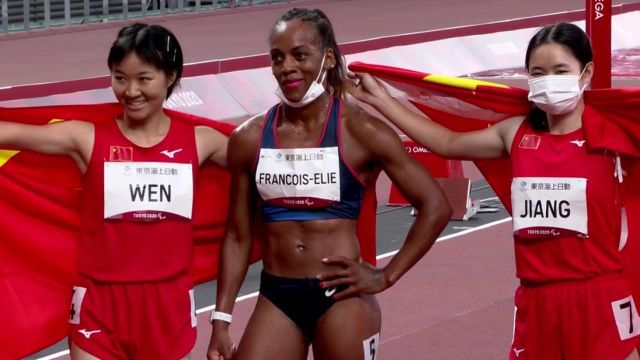 Une nouvelle médaille pour la France ! Mandy François-Elie se pare du bronze au terme d'un 200m T47 de folie ! La Française ramène la quatrième breloque tricolore de la journée pendant que la Chinoise Xiaoyan Wen s'offre un record du monde en 26'58s.