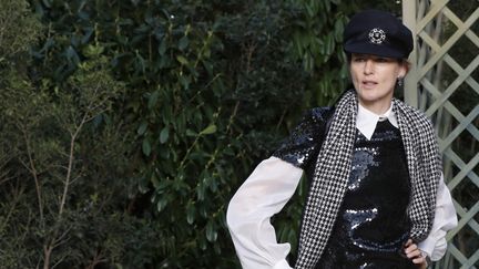 Stella Tenant en 2018 lors du défilé Chanel Haute couture Printemps/été.&nbsp; (FRANCOIS GUILLOT / AFP)