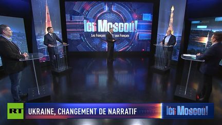 Sur RT en français, l'émission "Ici Moscou !" est calquée sur les talks shows des propagandistes de la télévision russe. (Capture d'écran RT / FRANCEINFO)