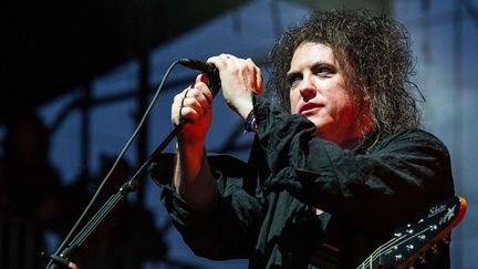 Robert Smith de The Cure sur scène en Californie en 2014.
 (Amy Harris/REX/REX/SIPA)