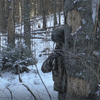 Les chasseurs alpins de la 27ème Brigade d’Infanterie de Montagne à l’assaut lors de l’exercice "Winter Camp", en Estonie, en février 2023. (Eric Biegala / Radio France)