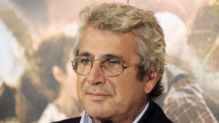 Michel Boujenah lors de la sortie du film "Ces amours-l&agrave;", de Claude Lelouch, le 12 septembre 2010 &agrave; Paris. (BORIS HORVAT / AFP)