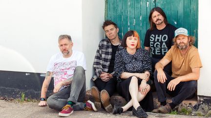 Le groupe Slowdive pour la sortie de leur nouvel album "Everything is Alive". (INGRID POP)