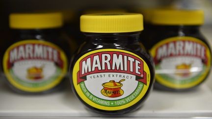 La pâte à tartiner Marmite dans un centre commercial de Londres (HANNAH MCKAY / EPA)