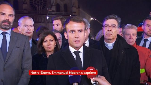 Emmanuel Macron : "Cette cathédrale, nous la rebâtirons"